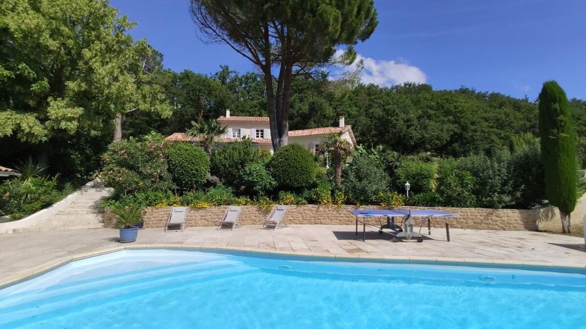 La Villa Moursoise 4 Etoiles Dış mekan fotoğraf