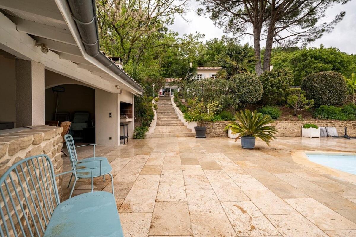 La Villa Moursoise 4 Etoiles Dış mekan fotoğraf