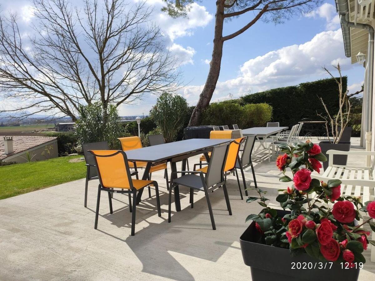 La Villa Moursoise 4 Etoiles Dış mekan fotoğraf