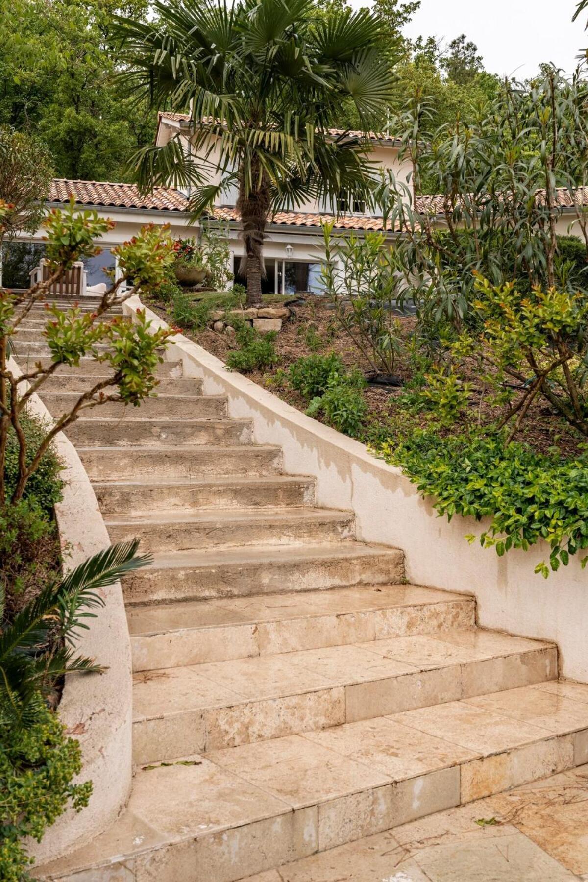 La Villa Moursoise 4 Etoiles Dış mekan fotoğraf