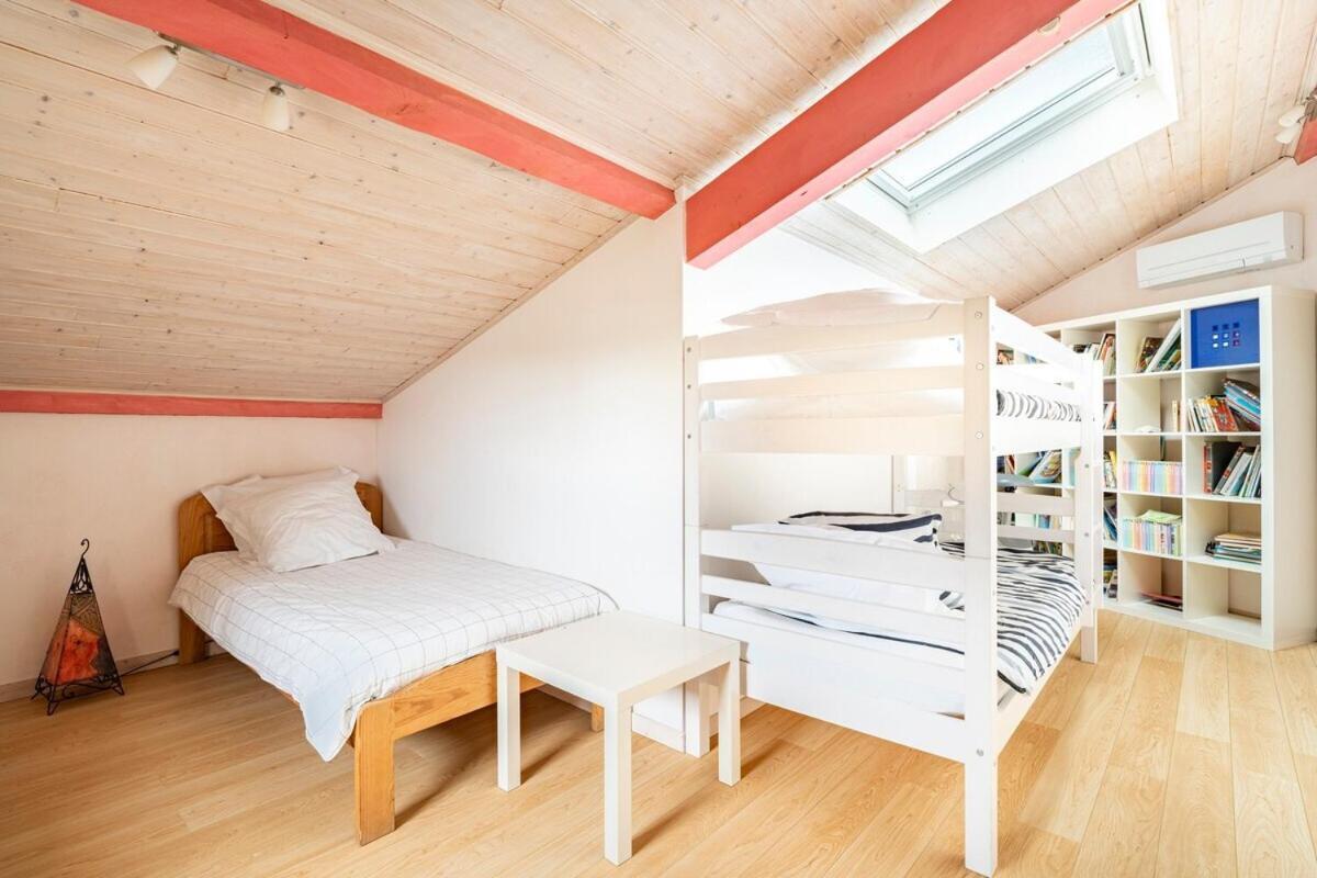 La Villa Moursoise 4 Etoiles Dış mekan fotoğraf