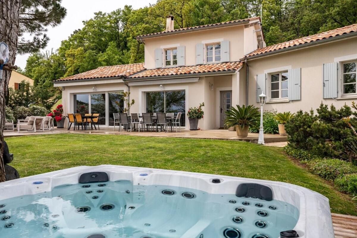 La Villa Moursoise 4 Etoiles Dış mekan fotoğraf